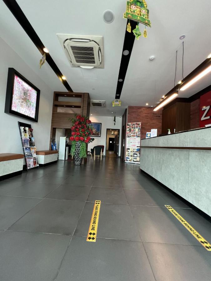 Zone Hotels, Telok Panglima Garang Teluk Panglima Garang Ngoại thất bức ảnh