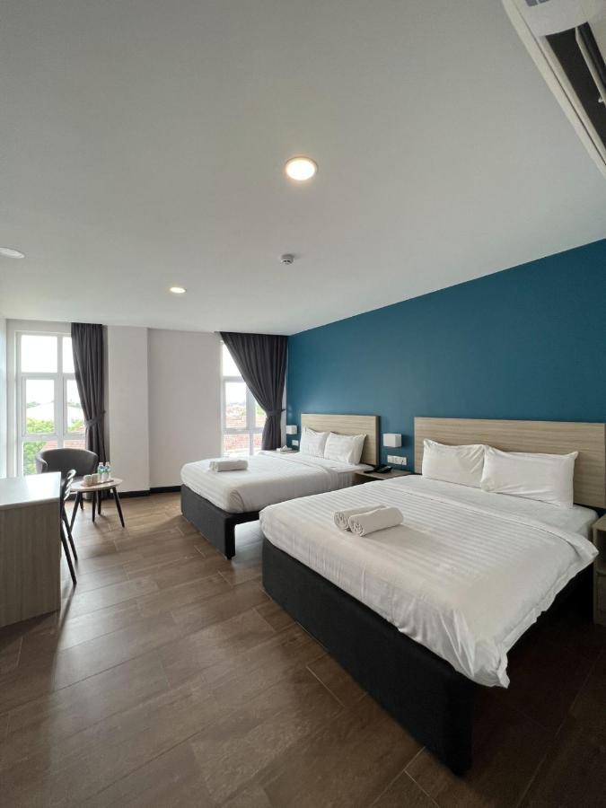 Zone Hotels, Telok Panglima Garang Teluk Panglima Garang Ngoại thất bức ảnh