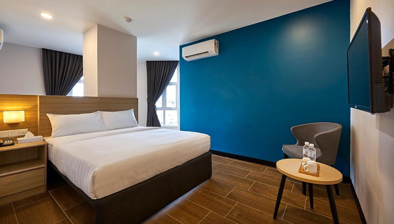 Zone Hotels, Telok Panglima Garang Teluk Panglima Garang Ngoại thất bức ảnh